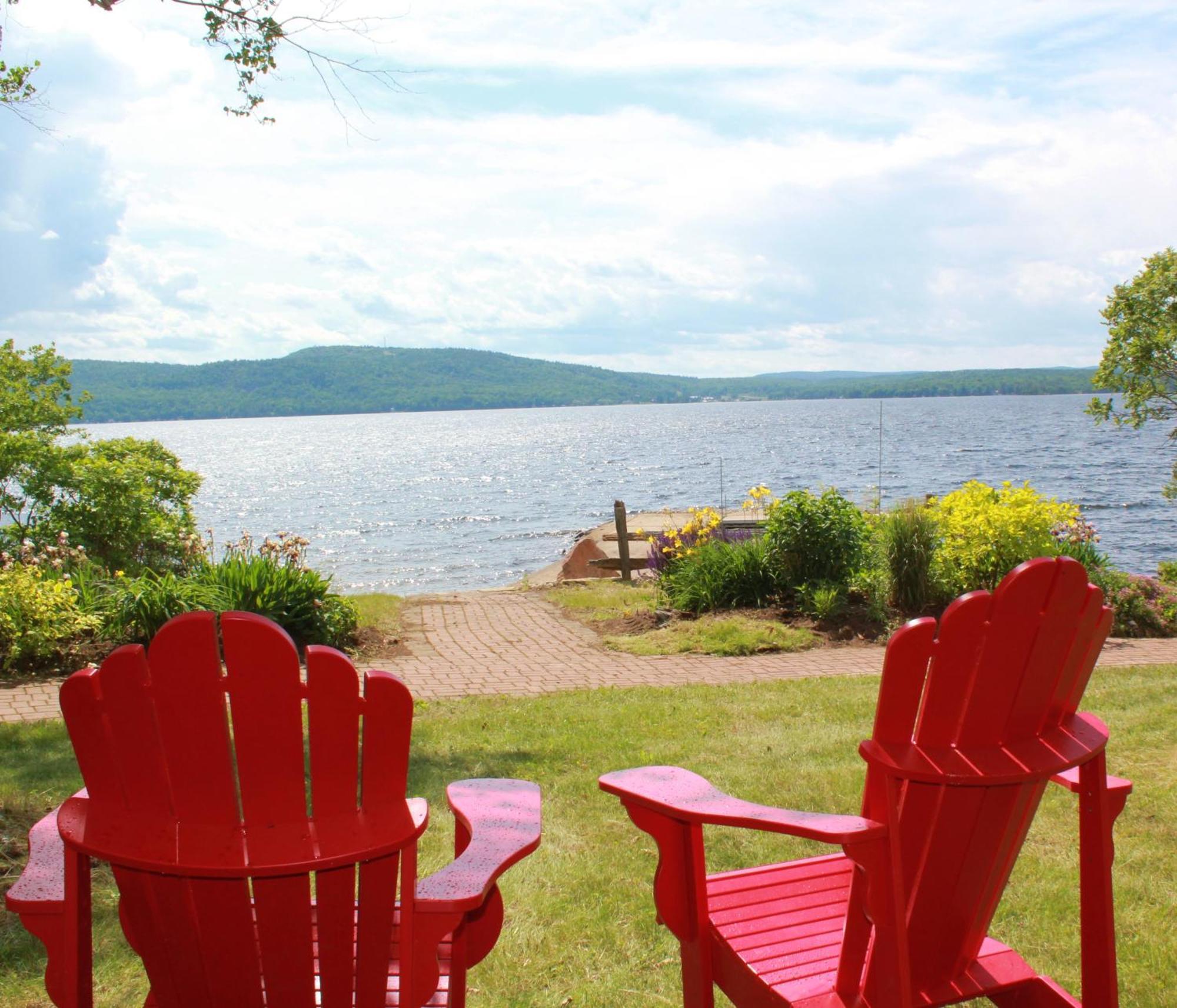 Highlands Four Season Resort Calabogie エクステリア 写真